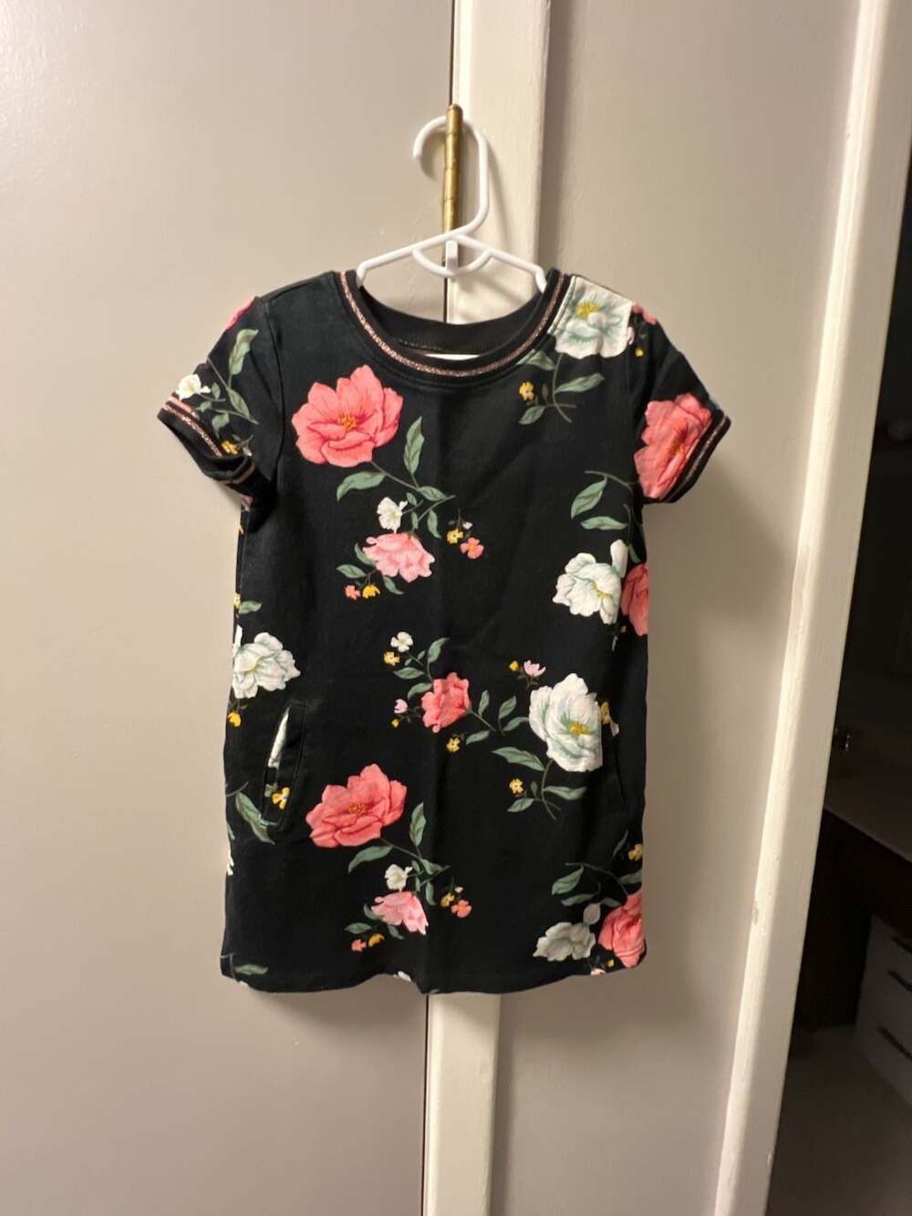 Old Navy Girls Black Floral Print Short Sleeve Swing Dress Size 4T